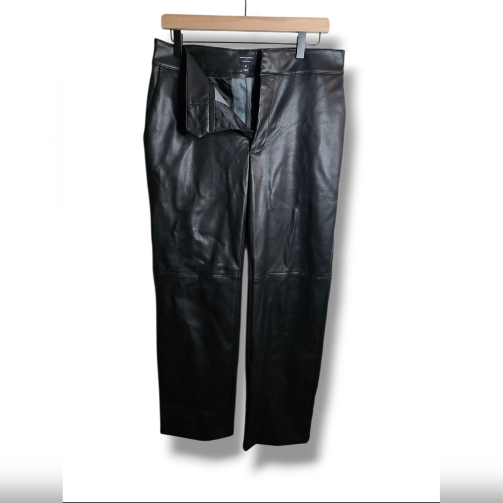 Banana Republic Women's Black Faux Leather Pants Size 8